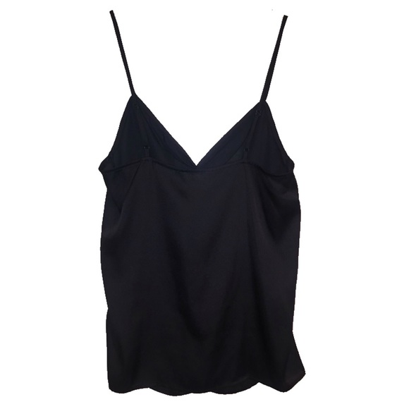 FREE with purchase over $30 🤩V-Neck Silky Tank Top Blouse - Picture 5 of 5